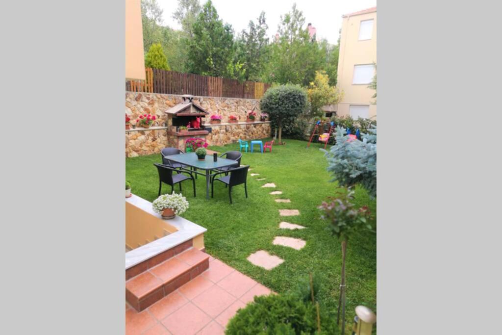 Relaxing Holidays In Nea Irakleitsa Nea Iraklitsa Exterior foto