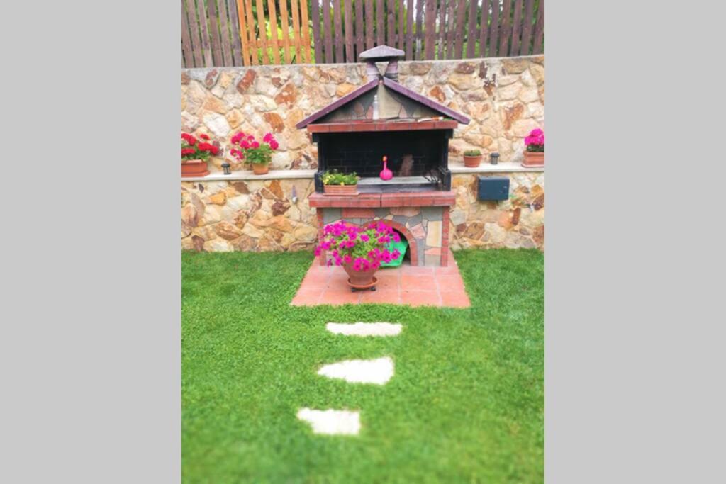 Relaxing Holidays In Nea Irakleitsa Nea Iraklitsa Exterior foto